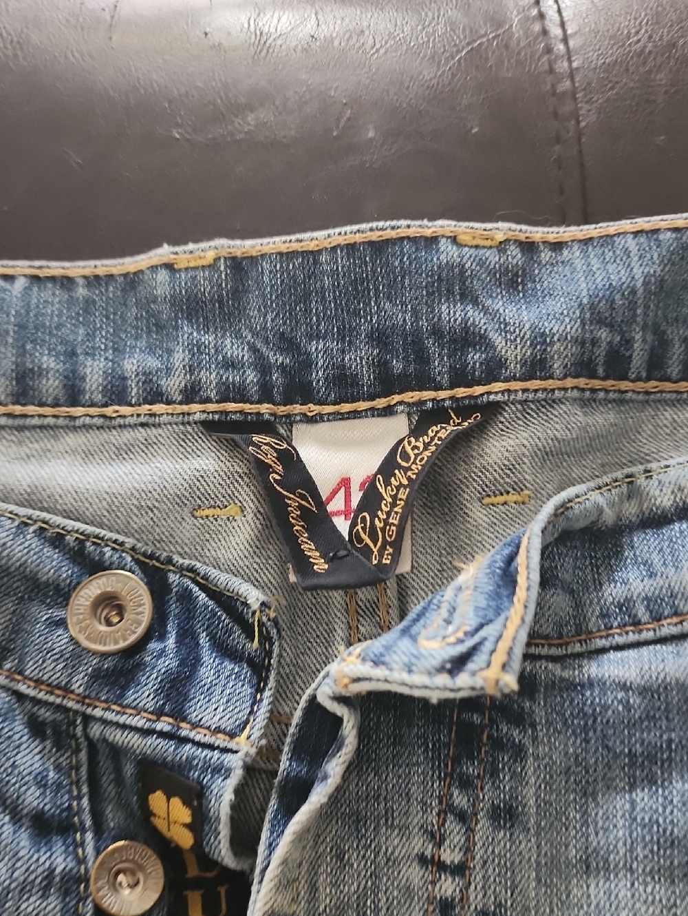 Lucky Brand Light Blue Denim Jeans